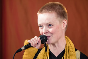 Festivaalin juontaja Päivi Haanpää, 2016. Kuva: Eino Ansio