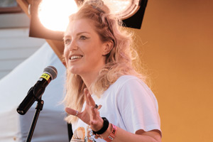 Imogen Stirling (UK), Annikin Runofestivaali 2022. Kuva: Ville Kurki