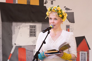 Heli Laaksonen, Annikin Runofestivaali 2022. Kuva: Liisa Mäkinen